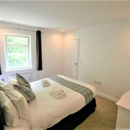 Beautiful Loch Side Apartment With Panoramic Views Fort William Exterior photo